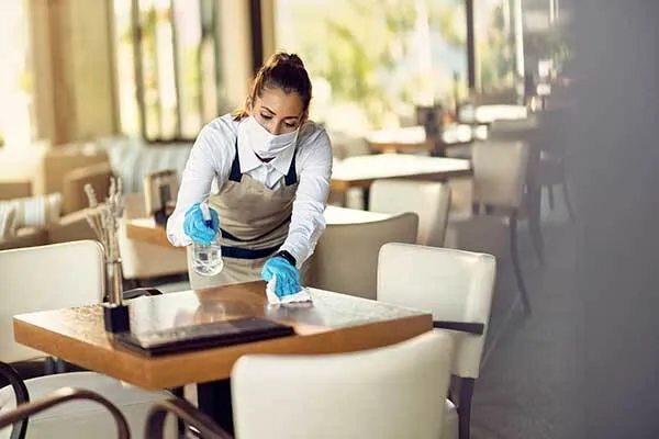 the-necessary-skills-that-will-be-needed-by-every-restaurant-worker-in-2025-image