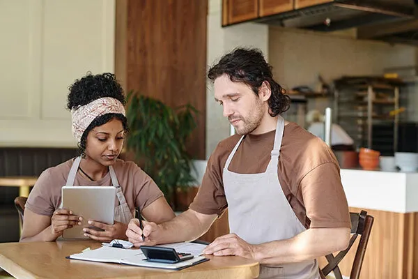 the-money-talk-what-restaurant-workers-actually-make